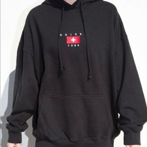 BRANDY MELVILLE CHRISTY SUISSE 1984 HOODIE